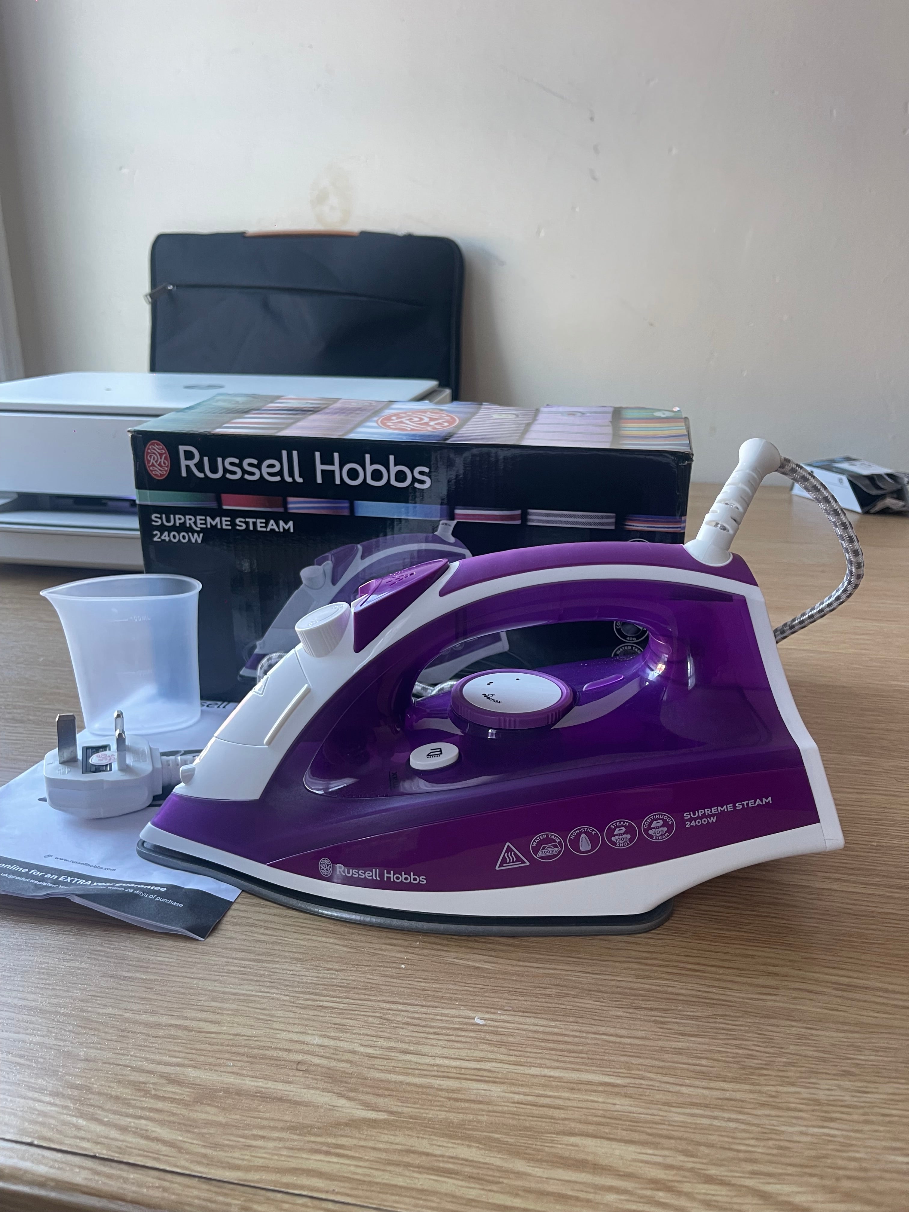 Russell Hobbs Steam Iron |2400W,210g