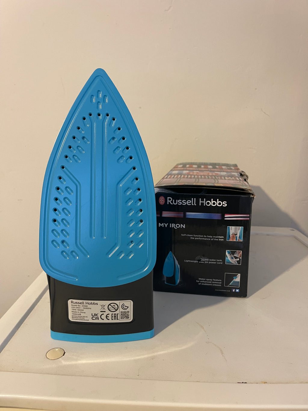 Russell Hobbs Electric Steam Iron Blue 1800W