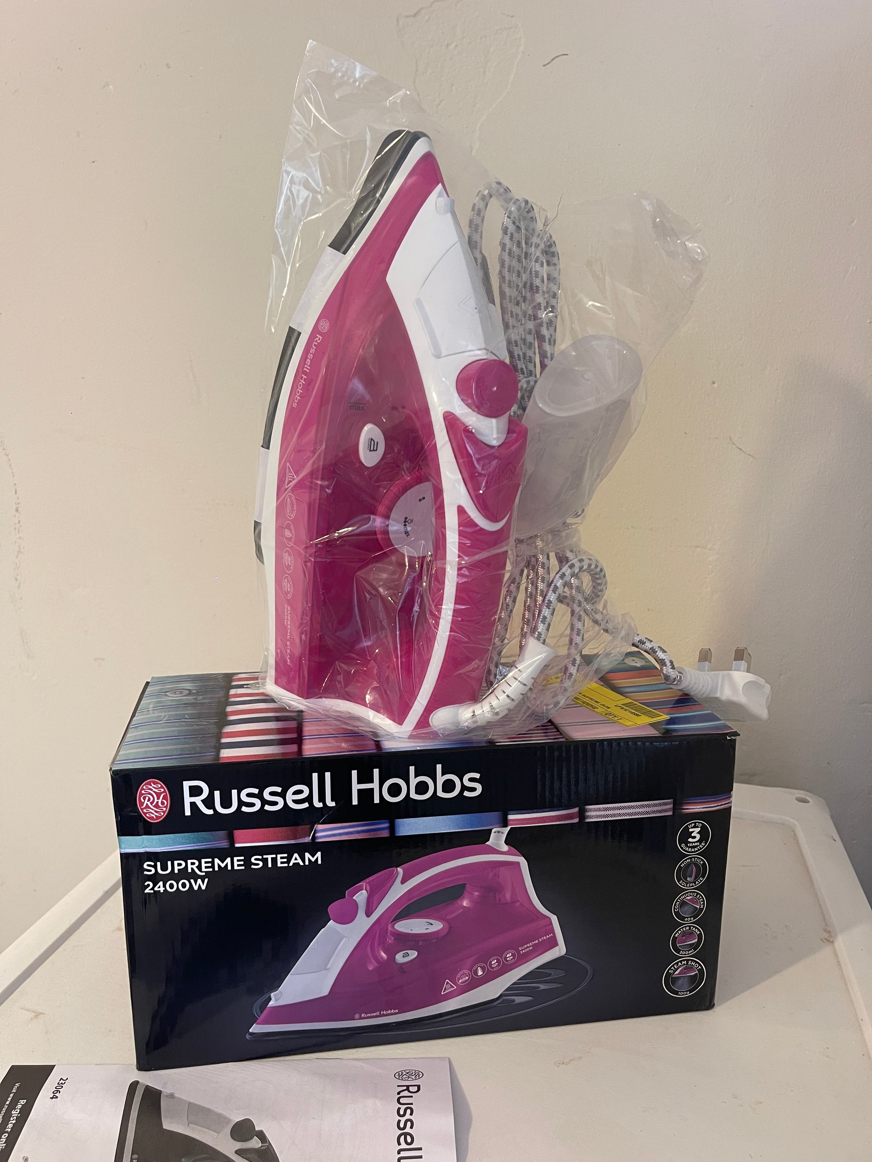 Russell Hobbs 2400W Steam Iron