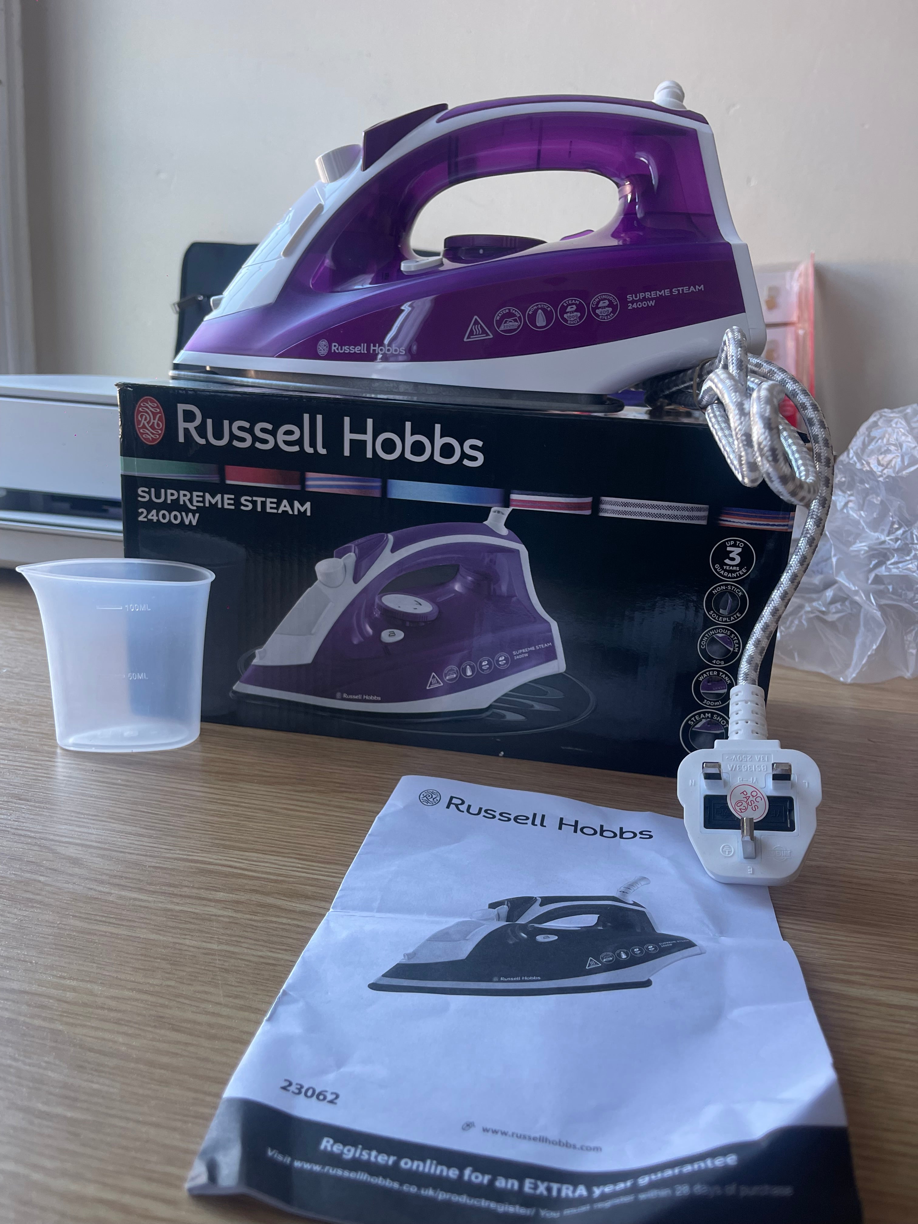 Russell Hobbs Steam Iron |2400W,210g